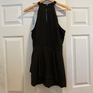black sleeveless dress